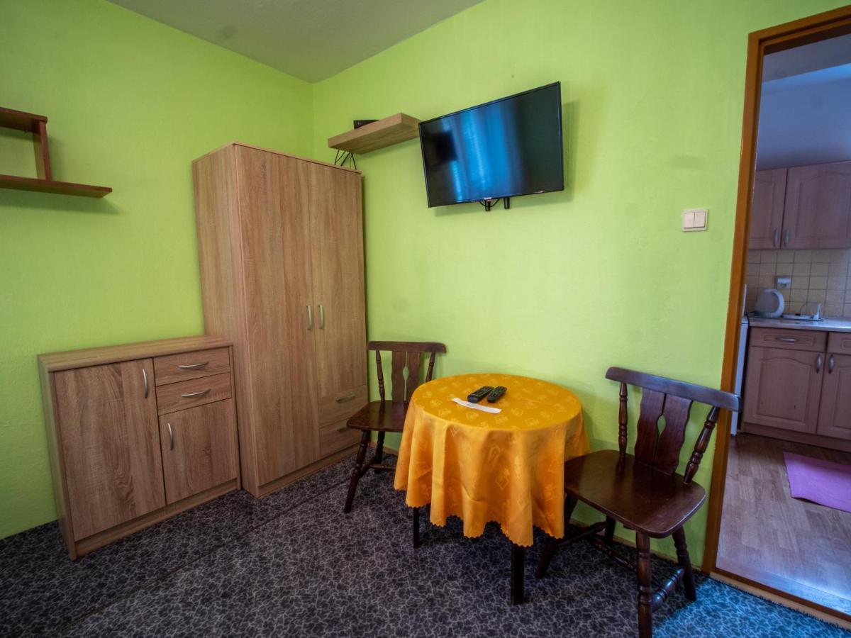 Apartmany Tatry Euro-Crv โนวาเลสนา ภายนอก รูปภาพ